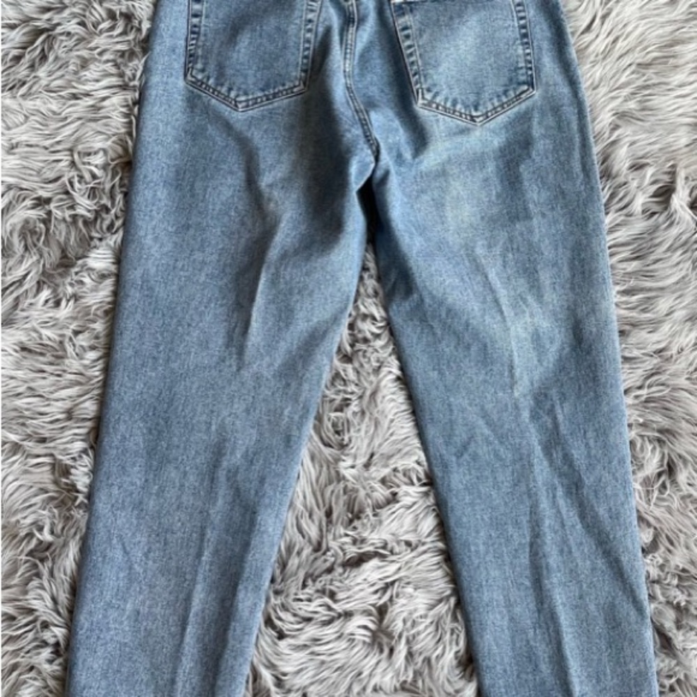 Calvin Klein High Rise Jeans - Picture 7 of 10